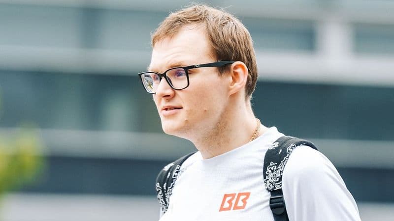 Игроки BETBOOM Team празднуют победу на PGL Masters Bucharest 2026