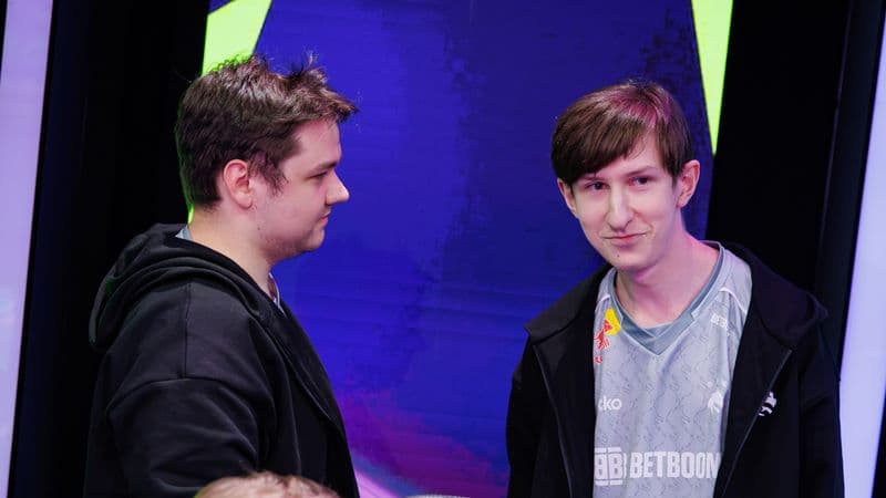 Логотип турнира UNIVERSE by FISSURE по Dota 2