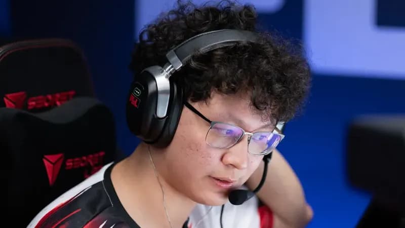 Игрок Nemiga Gaming khaN даёт интервью после матча на PGL Masters Bucharest 2026