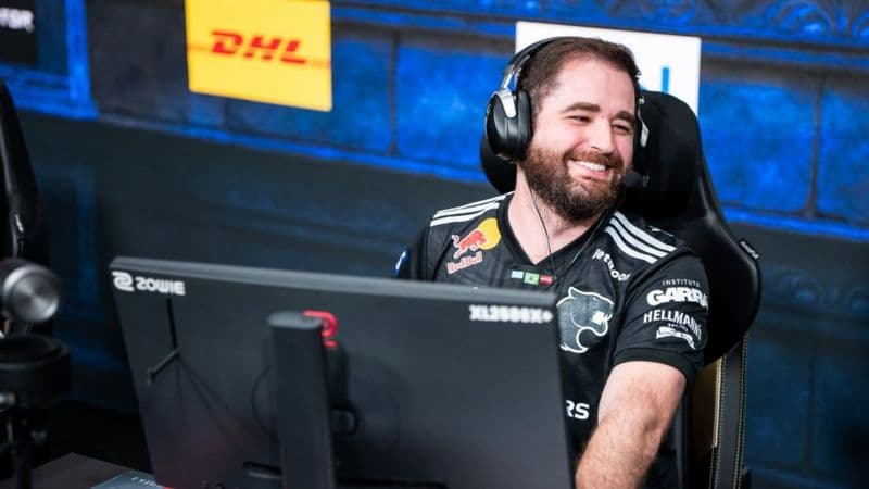 FalleN из FURIA Esports дает интервью на PGL Masters Bucharest 2026