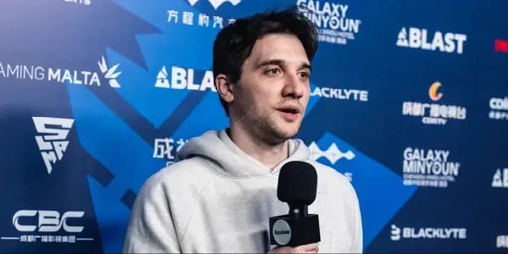 Arteezy комментирует бан аккаунта rostislav_999 в Dota 2