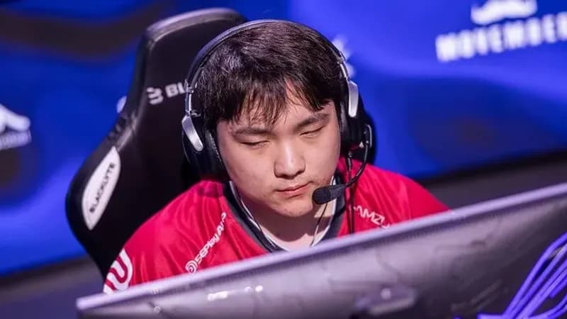 Игроки TYLOO празднуют победу над 9z Team на PGL Masters Bucharest 2026