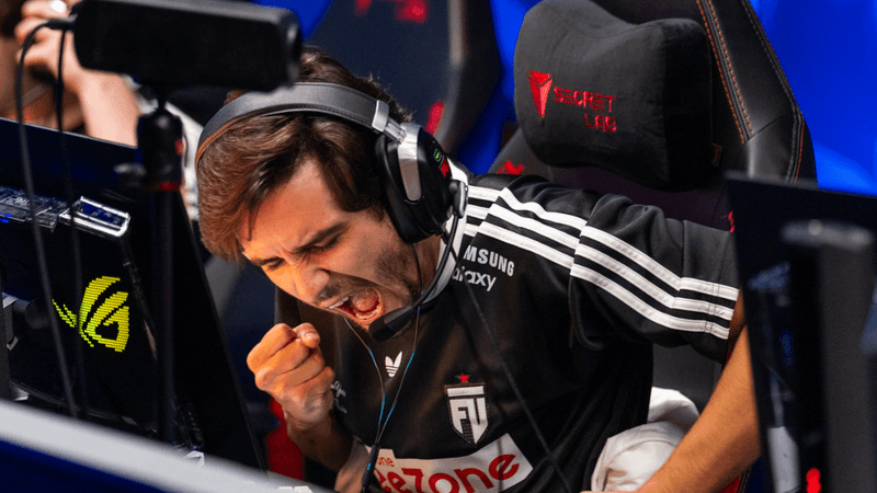 Zeus комментирует игру FUT Esports на PGL Masters Bucharest 2026