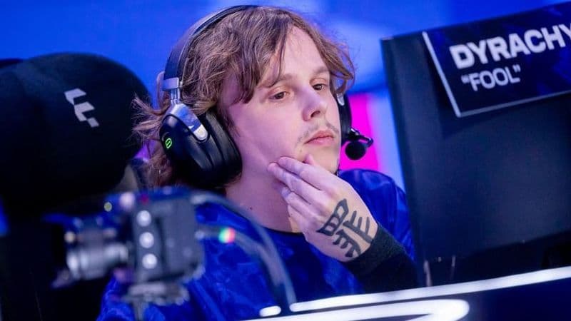 Скриншот профиля dyrachyo с 30-м уровнем Slark в Dota 2
