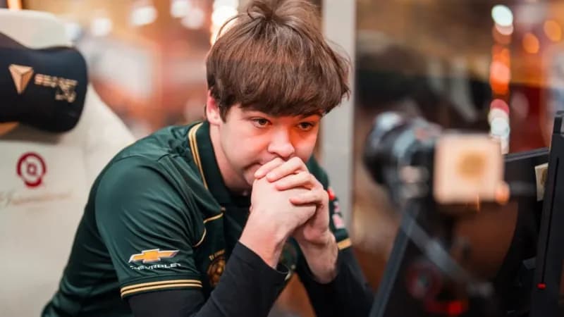 Матч Team Liquid против OG в нижней сетке UNIVERSE by FISSURE