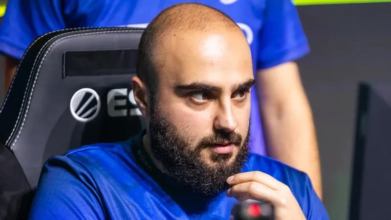 Куро KuroKy Салехи Тахасоми, тренер Astra Invicta по Dota 2